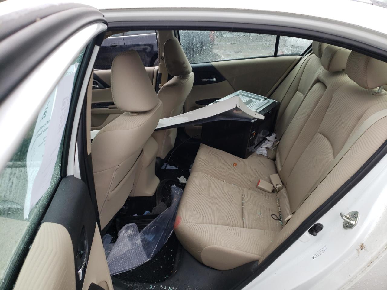 Photo 6 from auction – 2014 HONDA ACCORD LX with VIN 1HGCR2F32EA031043