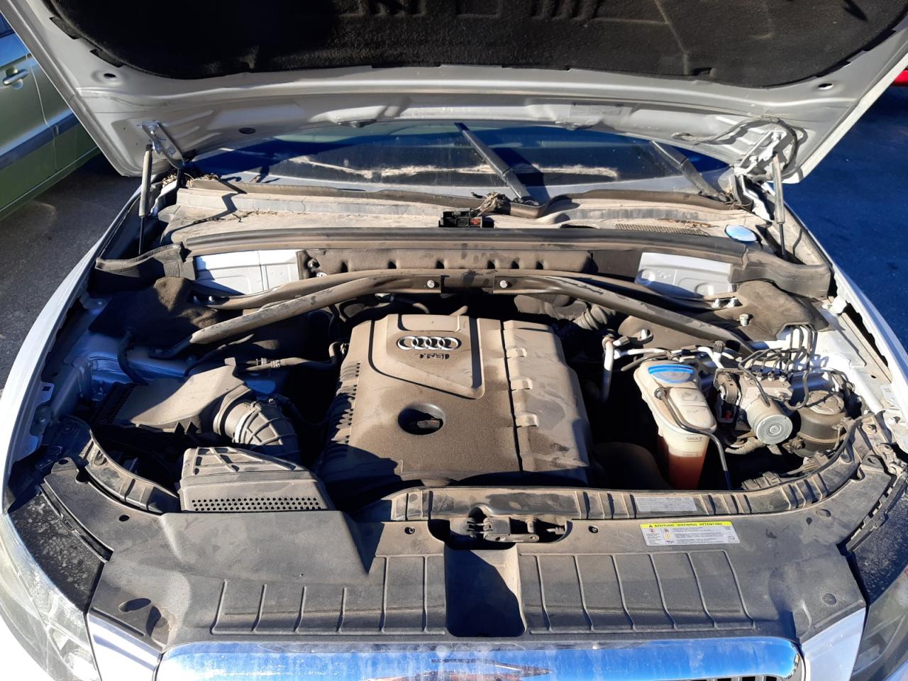 Zdjęcie 7 z aukcji – 2011 AUDI Q5 PREMIUM z VIN WA1LFAFP3BA026833