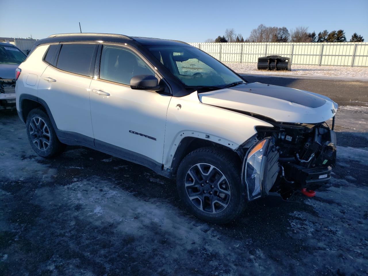 JEEP COMPASS TR 2020 with VIN 3C4NJDDB3LT224165 - Photo from auction