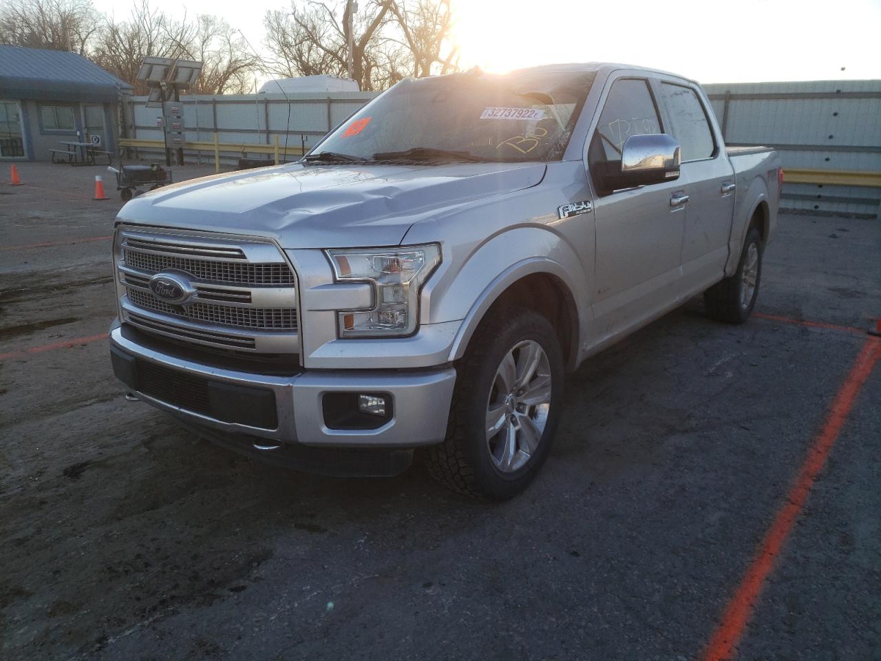 Photo 2 from auction – 2015 FORD F150 SUPER with VIN 1FTEW1EG7FFB90854