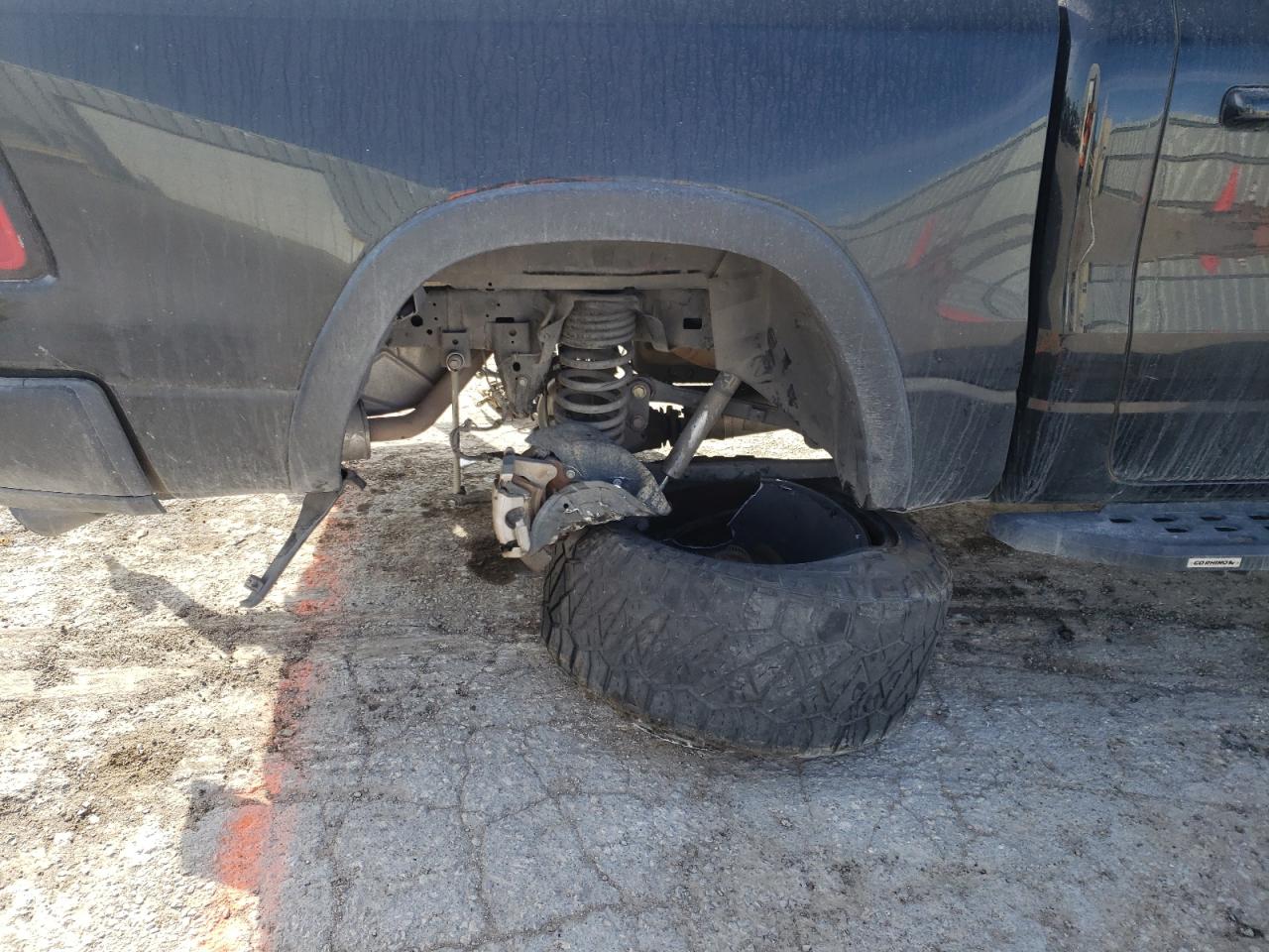 Photo 9 from auction – 2019 RAM 1500 REBEL with VIN 1C6SRFLT1KN846626