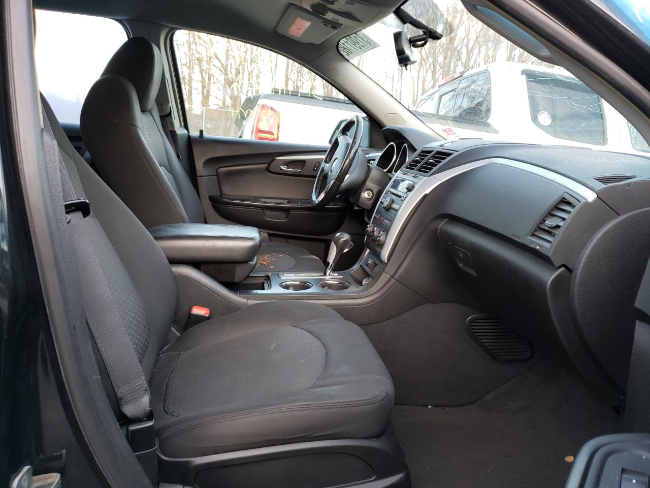 Photo 5 from auction – 2009 CHEVROLET TRAVERSE L with VIN 1GNER23D09S127099