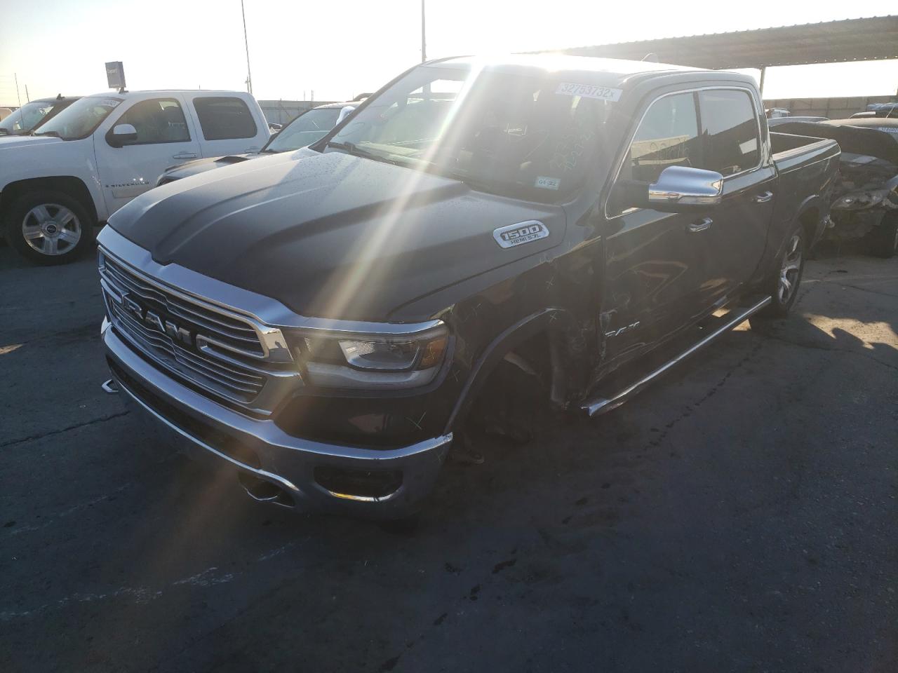 Photo 2 from auction – 2019 RAM 1500 LARAM with VIN 1C6SRFJT1KN878432