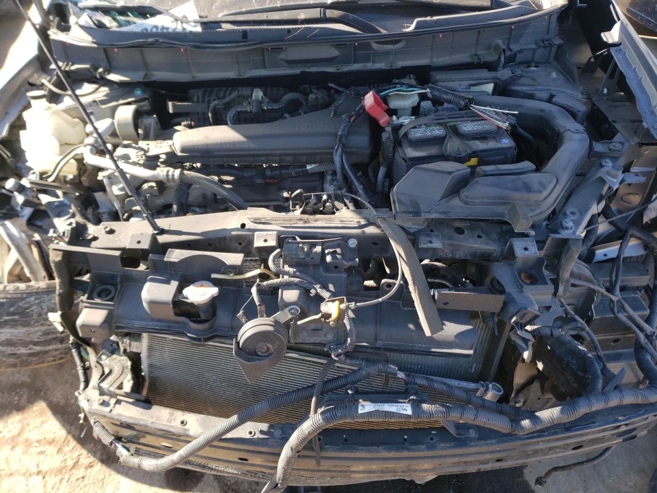 Photo 7 from auction – 2017 NISSAN ROGUE S with VIN KNMAT2MT2HP547656