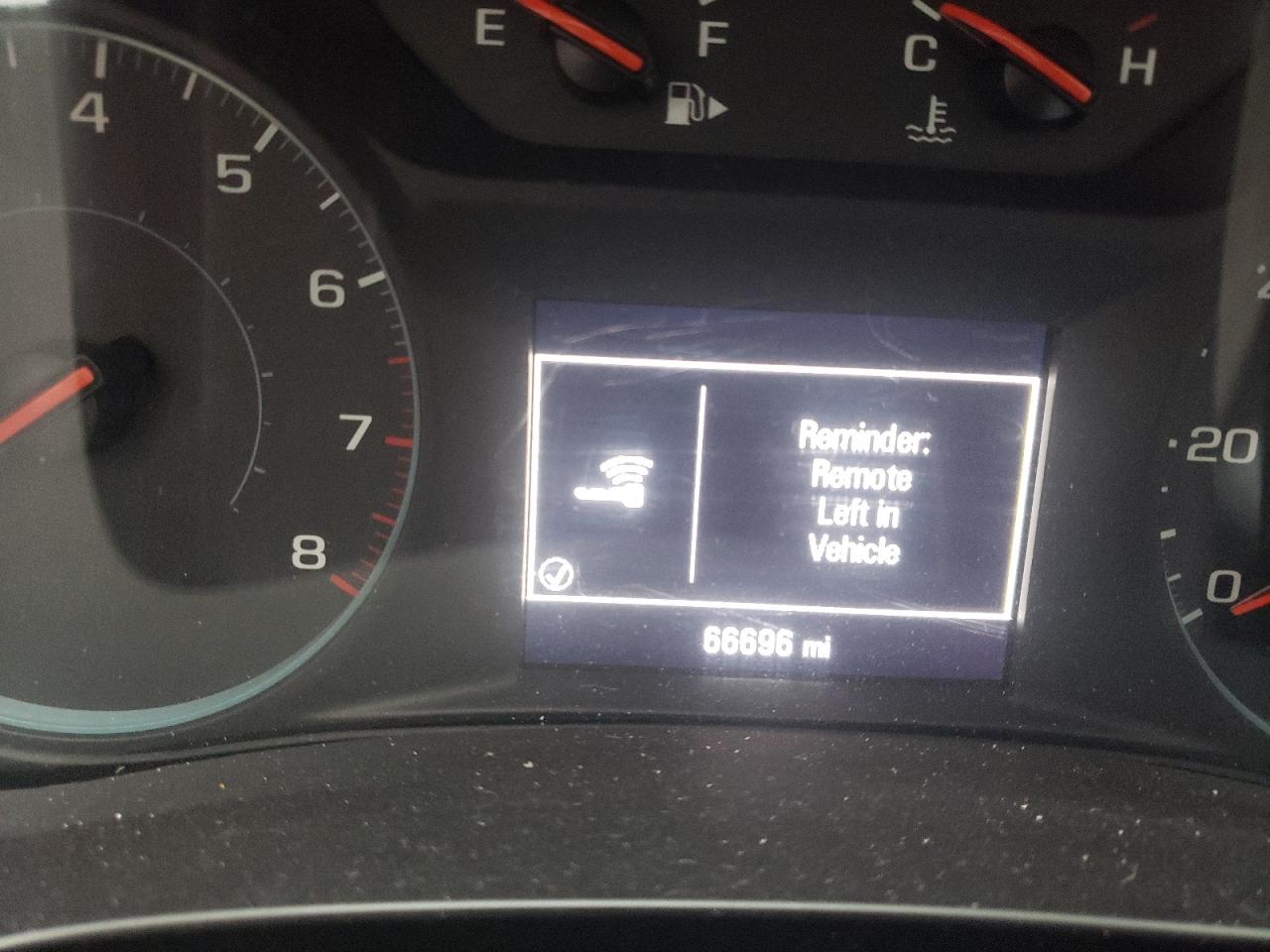 Photo 8 from auction – 2018 CHEVROLET MALIBU LT with VIN 1G1ZD5ST0JF270207