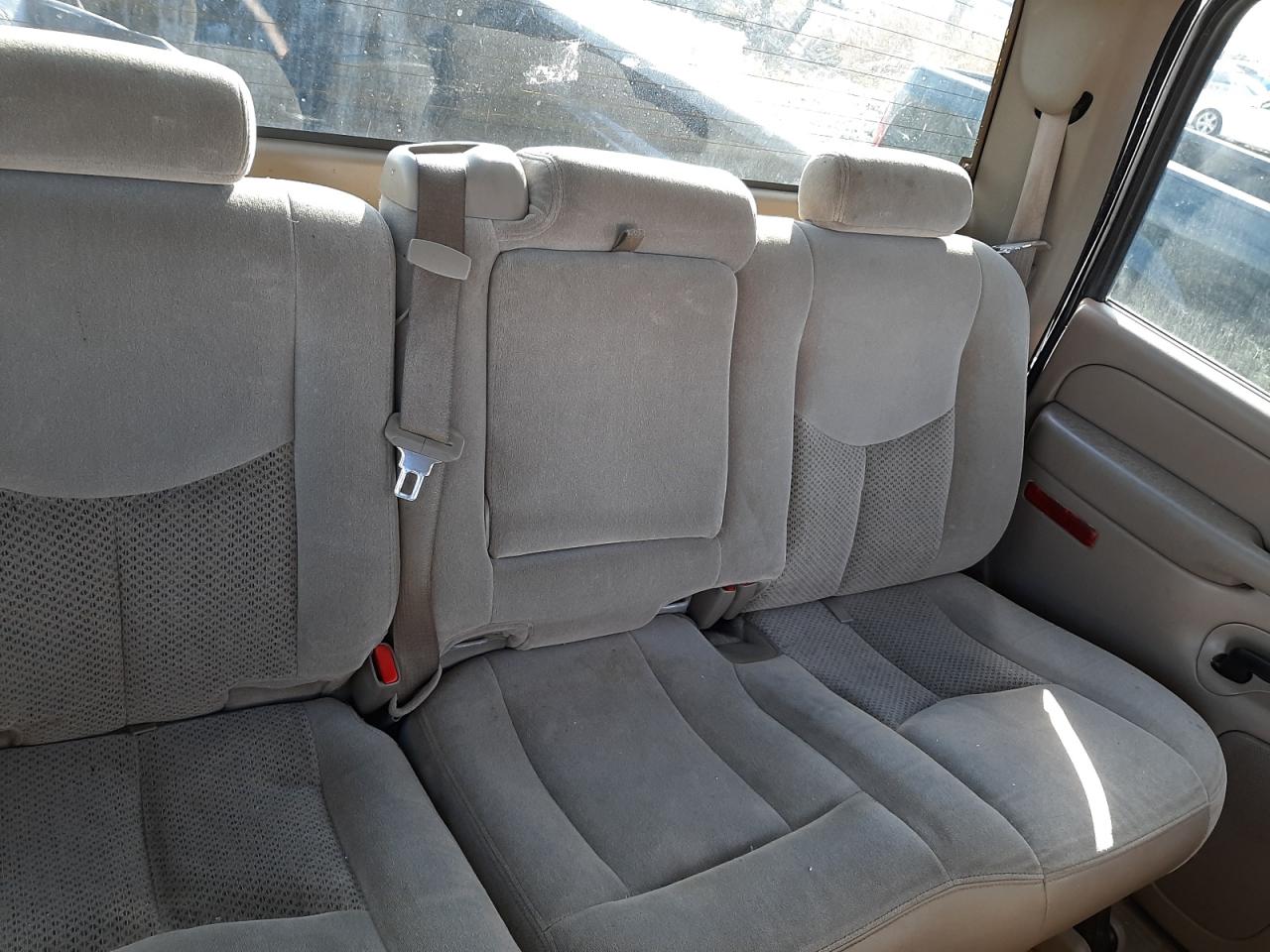 Photo 6 from auction – 2004 CHEVROLET SILVERADO with VIN 2GCEK13T141348668