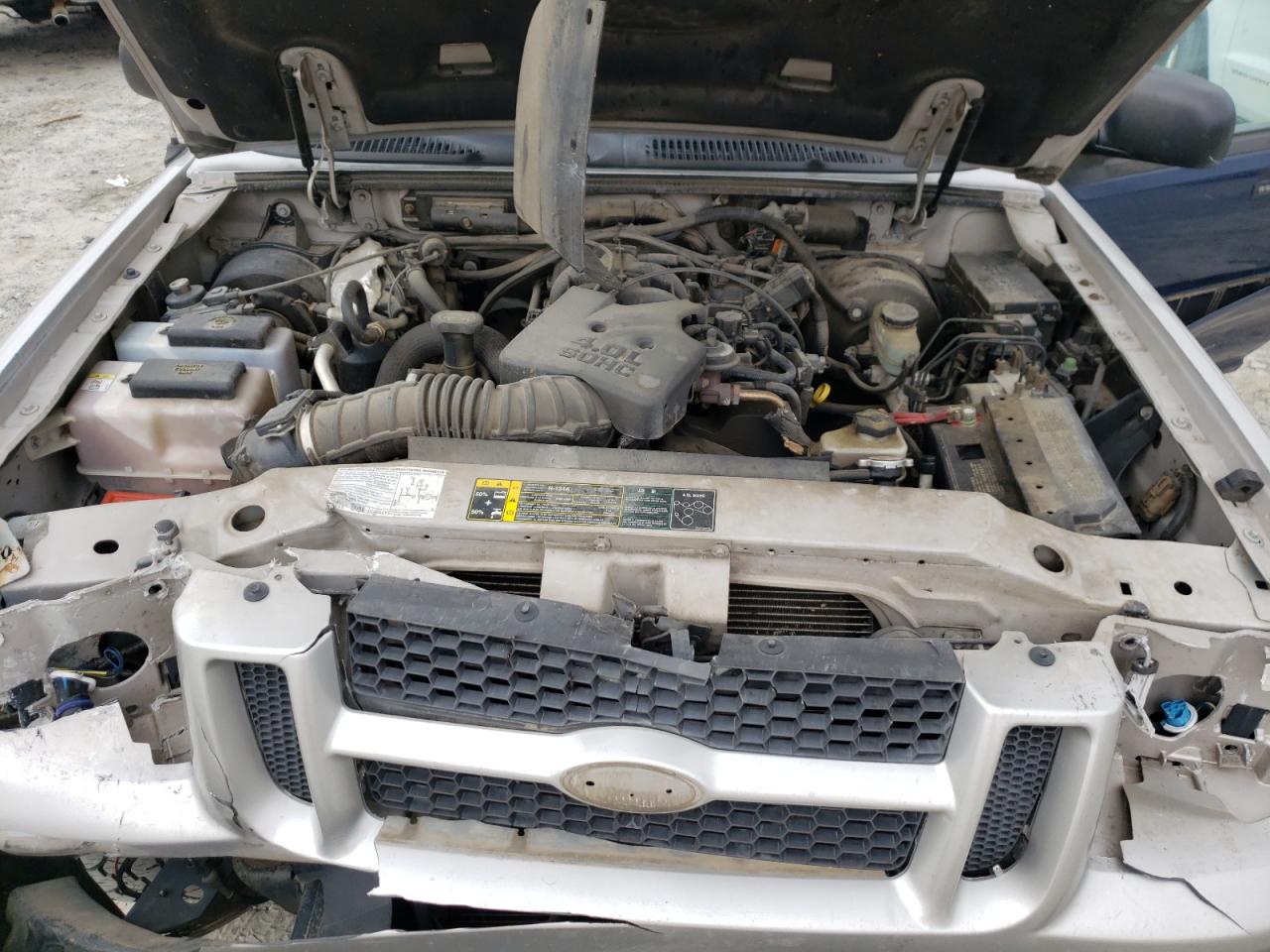 Photo 7 from auction – 2004 FORD EXPLORER S with VIN 1FMZU67K14UA62345