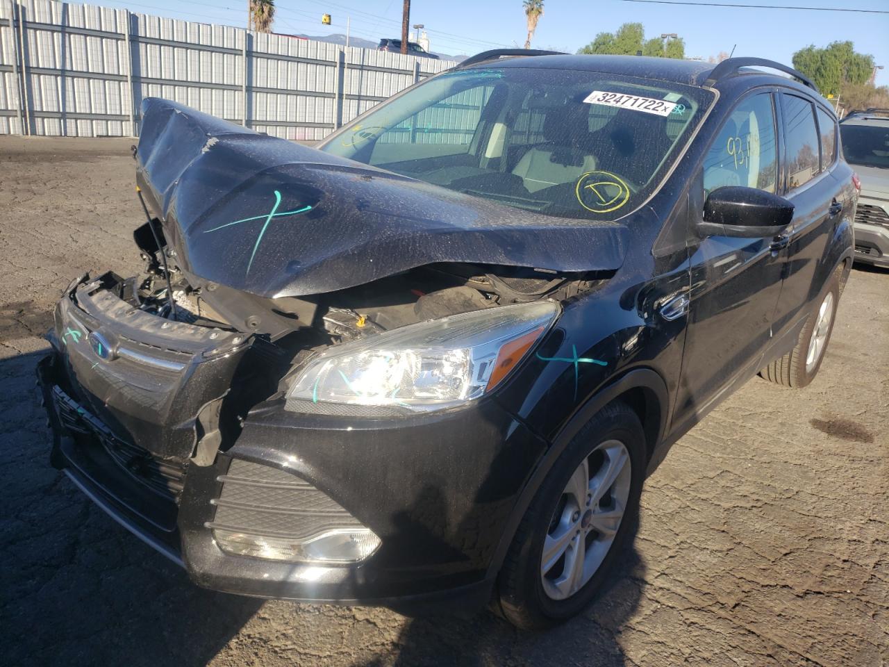 Photo 2 from auction – 2015 FORD ESCAPE SE with VIN 1FMCU9GX7FUB63766