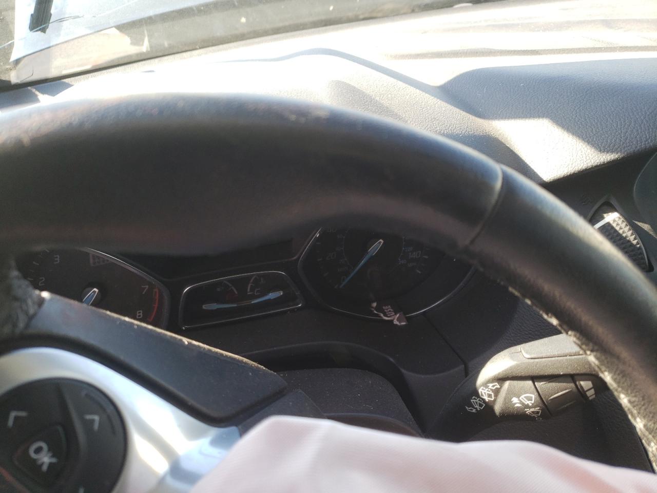 Photo 8 from auction – 2014 FORD FOCUS SE with VIN 1FADP3K21EL355140