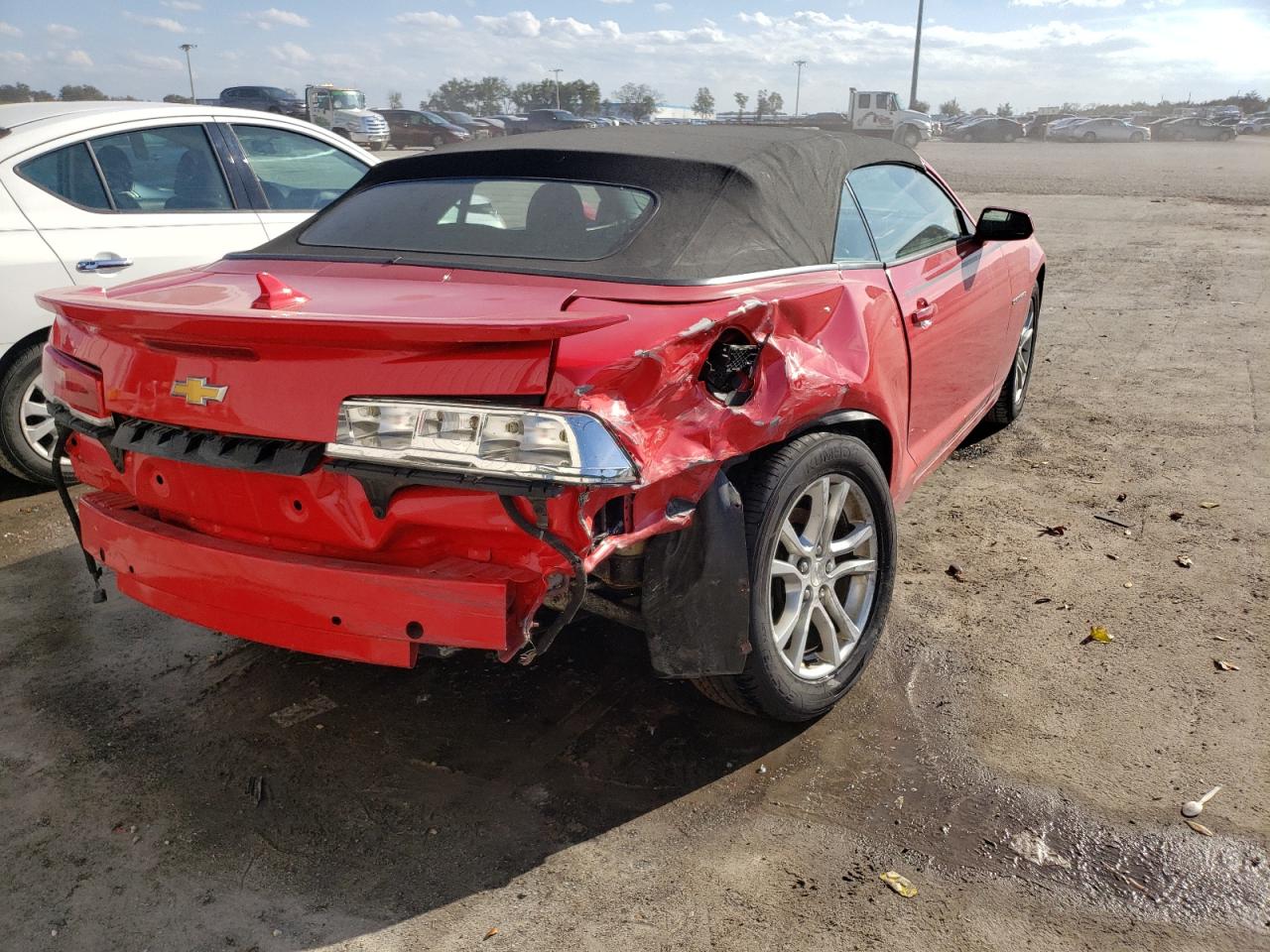 Photo 4 from auction – 2015 CHEVROLET CAMARO LT with VIN 2G1FD3D38F9257399