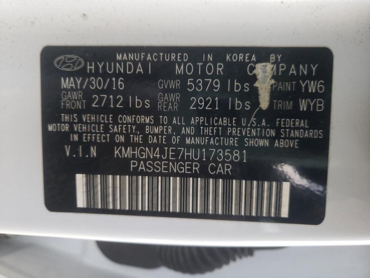 Photo 10 from auction – 2017 GENESIS G80 BASE with VIN KMHGN4JE7HU173581