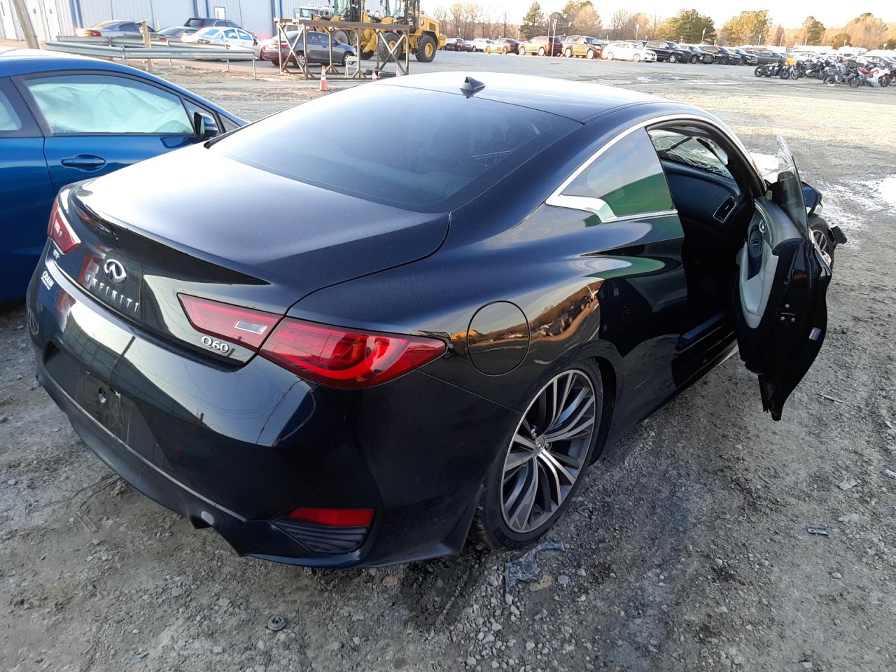 Photo 4 from auction – 2017 INFINITI Q60 BASE with VIN JN1CV7EL6HM320103