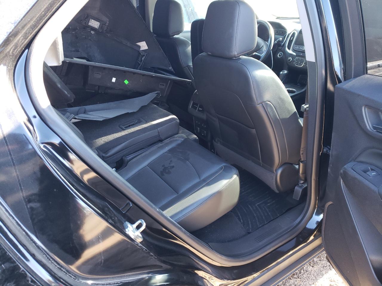 Photo 6 from auction – 2018 CHEVROLET EQUINOX PR with VIN 2GNAXWEX5J6145057