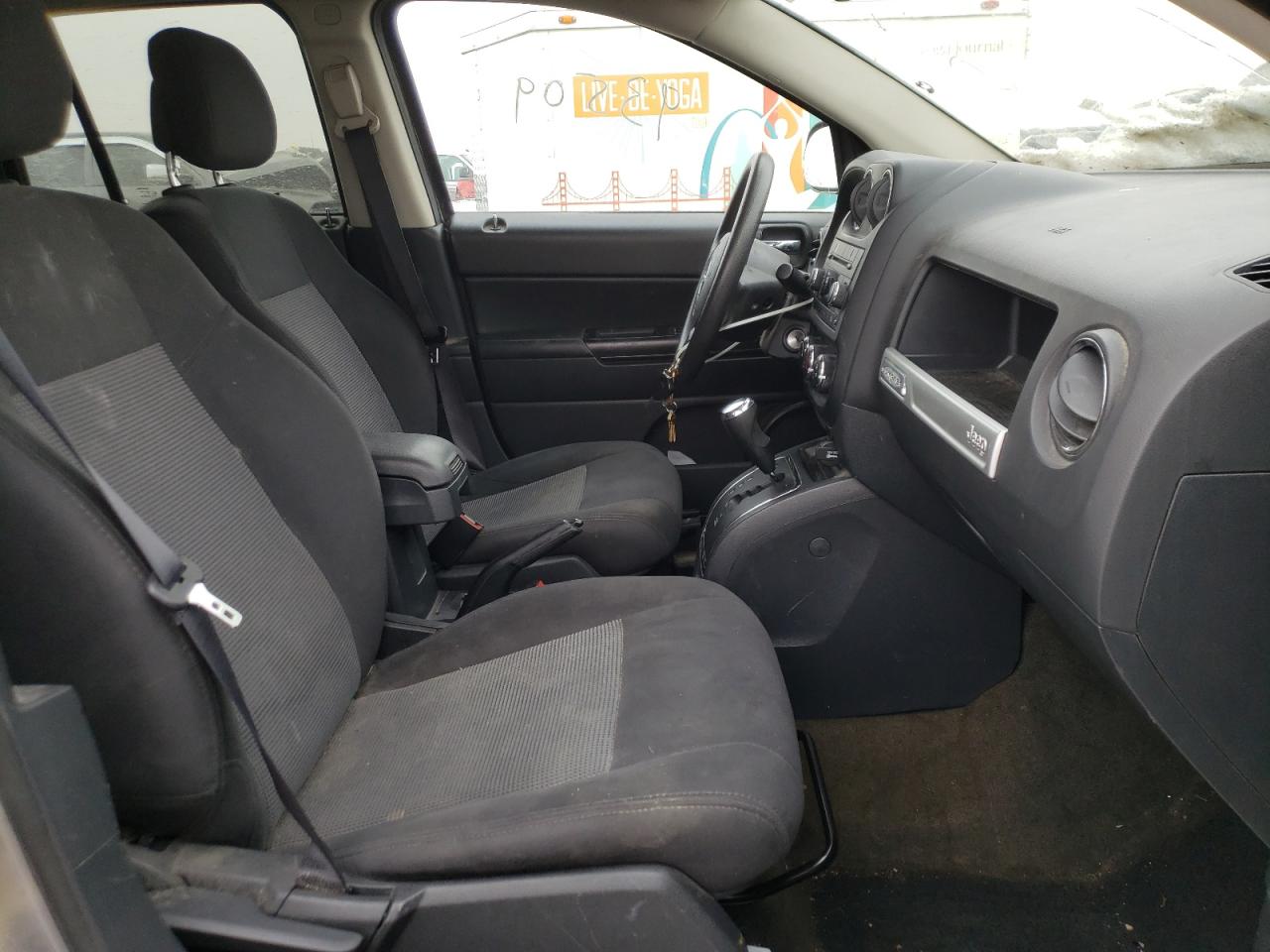 Photo 5 from auction – 2016 JEEP COMPASS SP with VIN 1C4NJDBB7GD713988