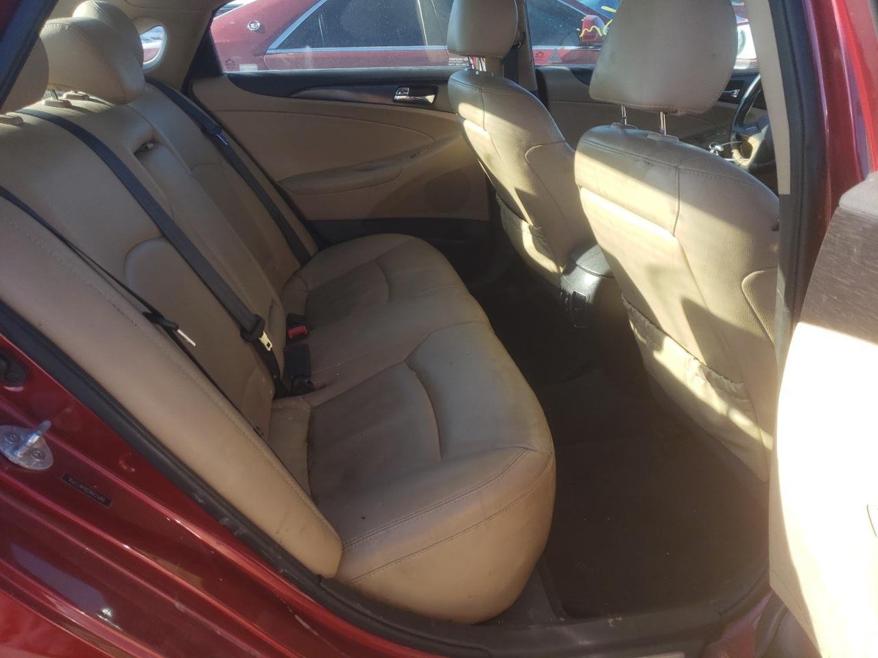 Photo 6 from auction – 2013 HYUNDAI SONATA SE with VIN 5NPEC4AC5DH673758