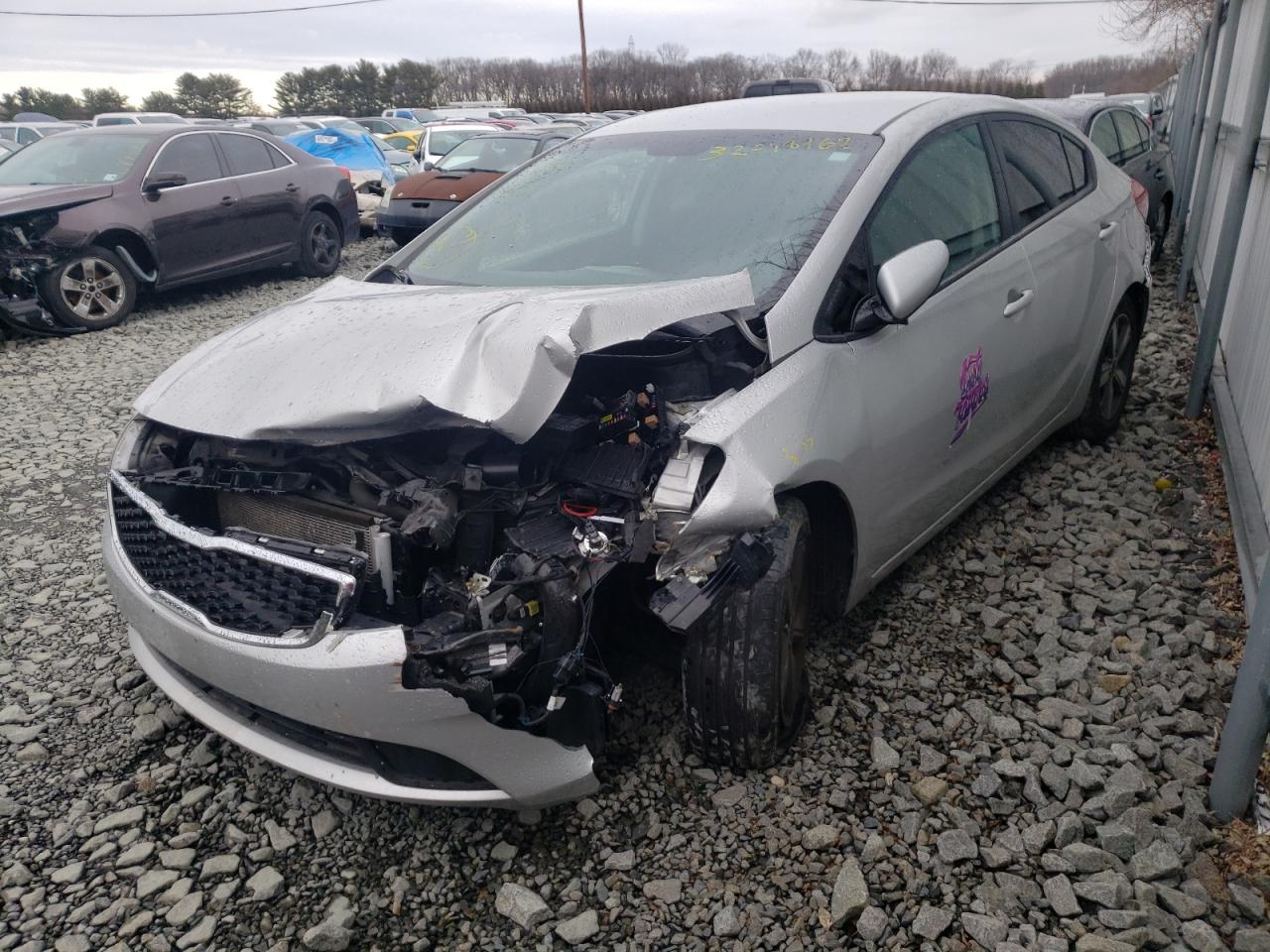 Photo 9 from auction – 2018 KIA FORTE LX with VIN 3KPFL4A72JE211648