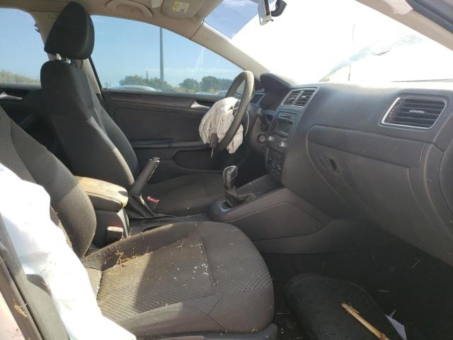 Photo 5 from auction – 2014 VOLKSWAGEN JETTA BASE with VIN 3VW2K7AJ3EM392413