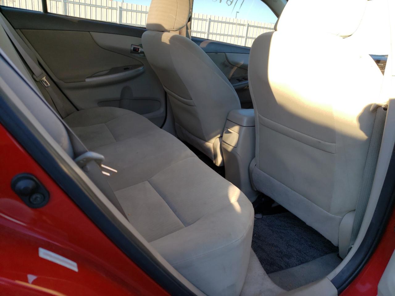 Photo 6 from auction – 2010 TOYOTA COROLLA with VIN 1NXBU4EE9AZ187043