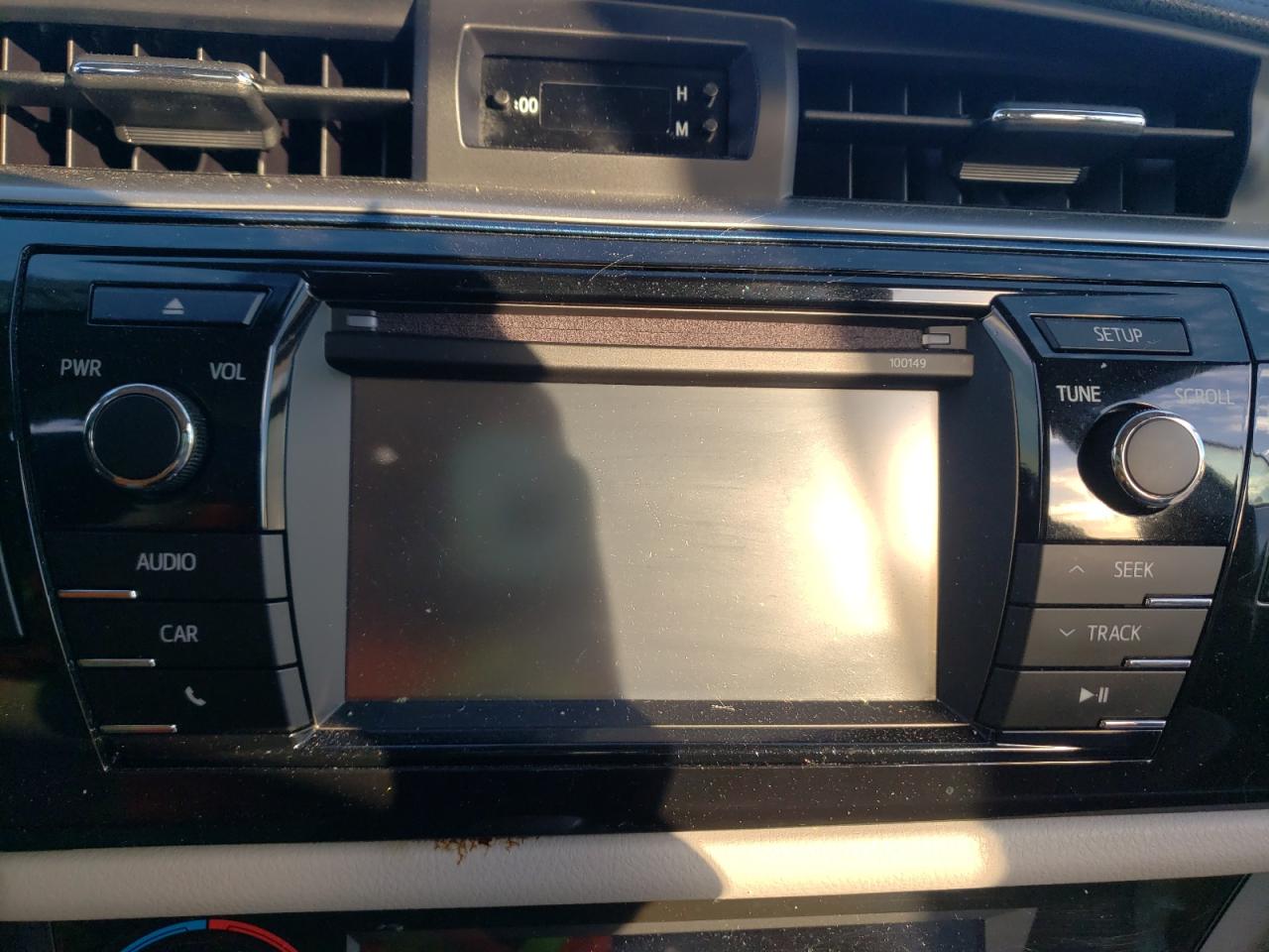 Photo 9 from auction – 2015 TOYOTA COROLLA L with VIN 2T1BURHE4FC473402