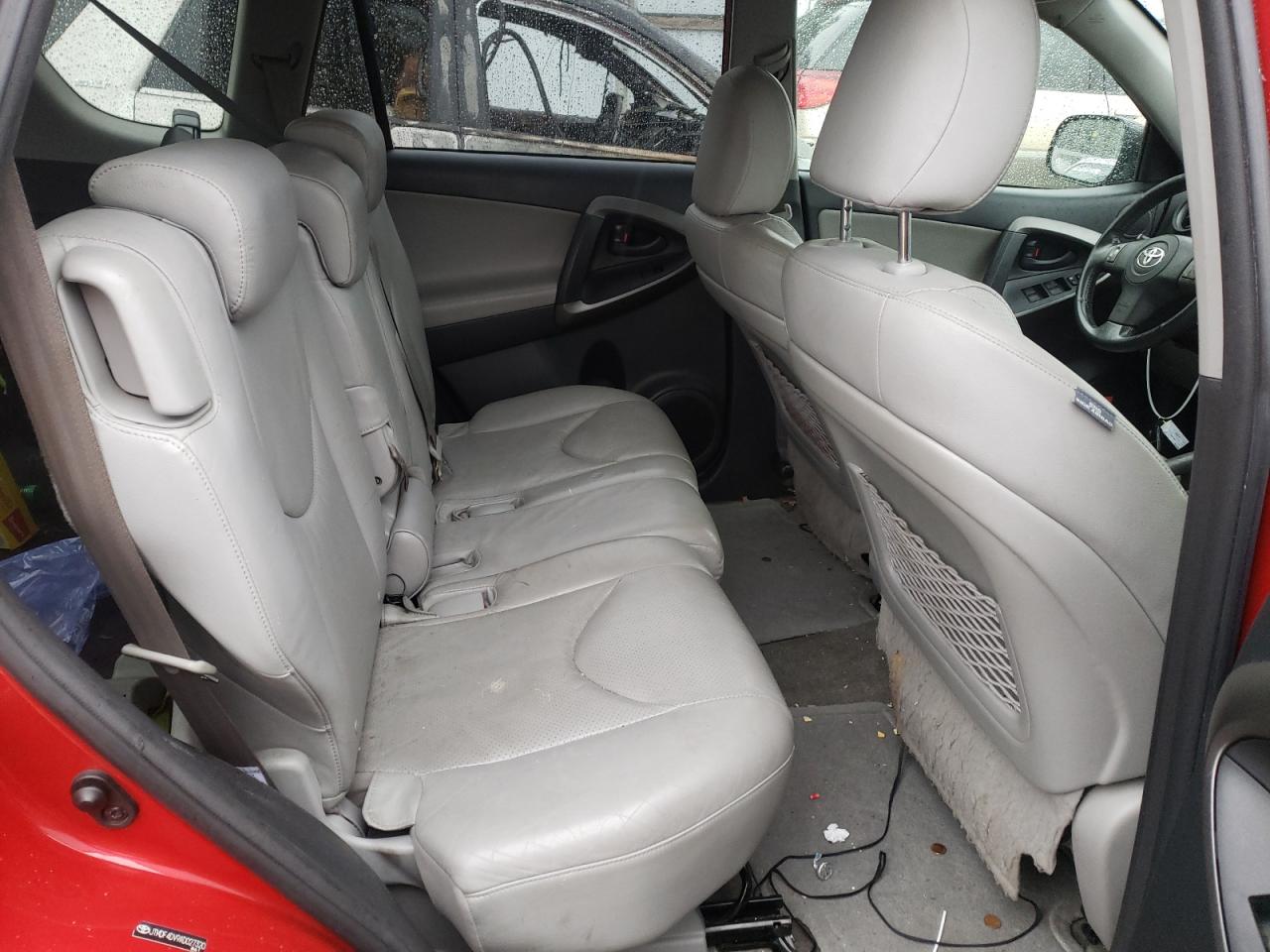 Photo 6 from auction – 2010 TOYOTA RAV4 LIMIT with VIN JTMDF4DV9AD027320