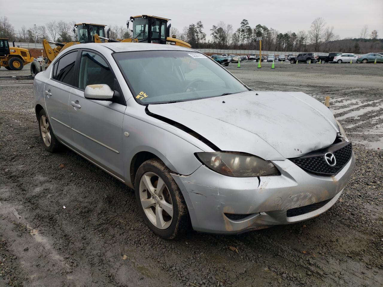 MAZDA 3 I 2004 with VIN JM1BK32FX41125237 - Photo from auction