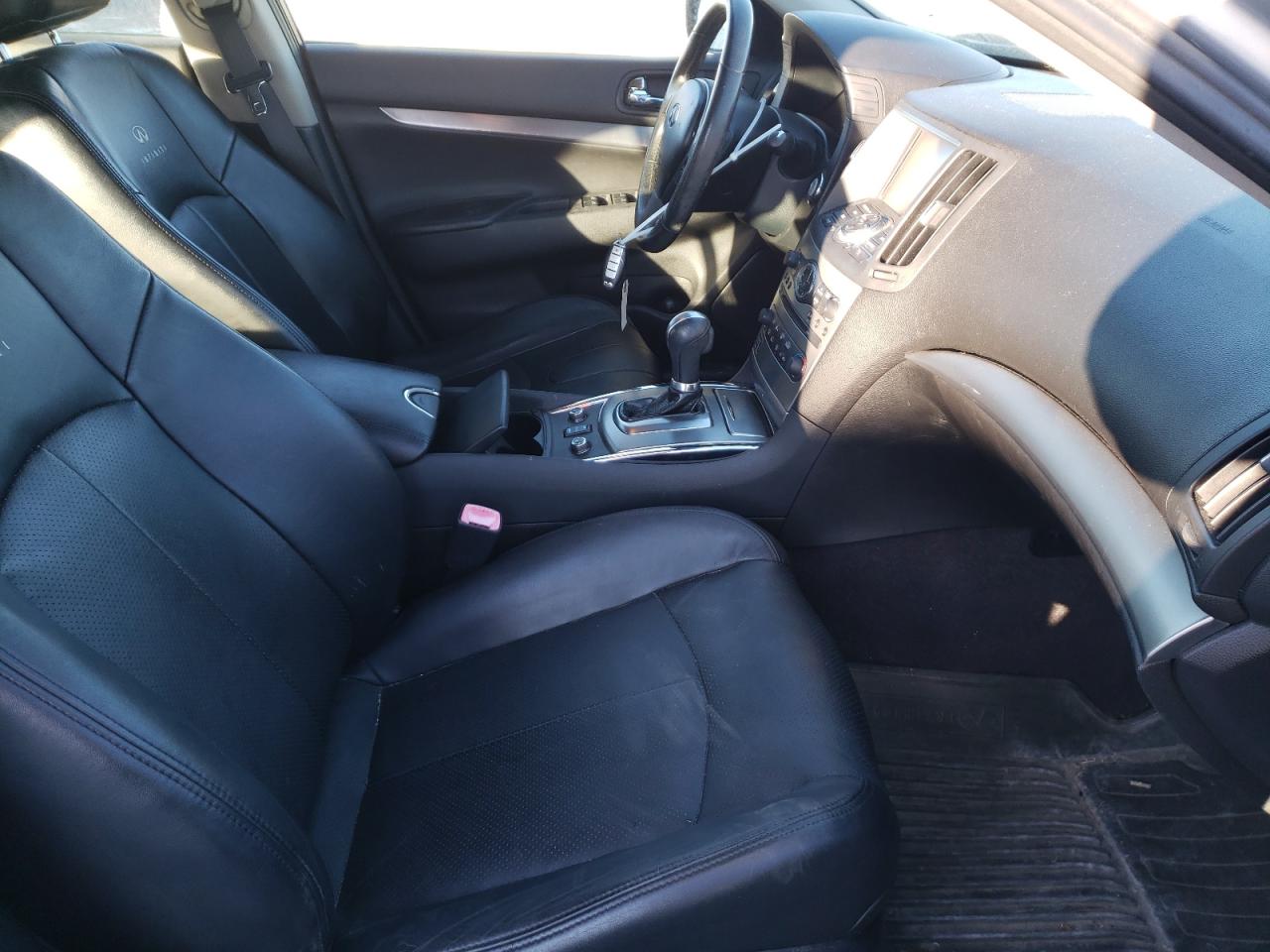 Photo 5 from auction – 2011 INFINITI G37 with VIN JN1CV6AR0BM405465