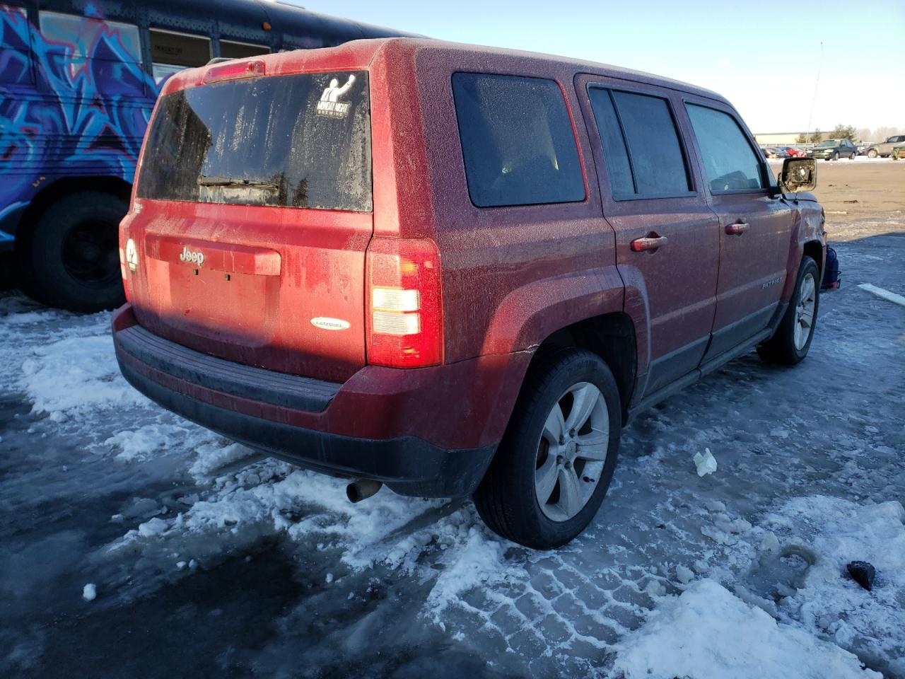 Photo 4 from auction – 2016 JEEP PATRIOT LA with VIN 1C4NJPFA2GD794773