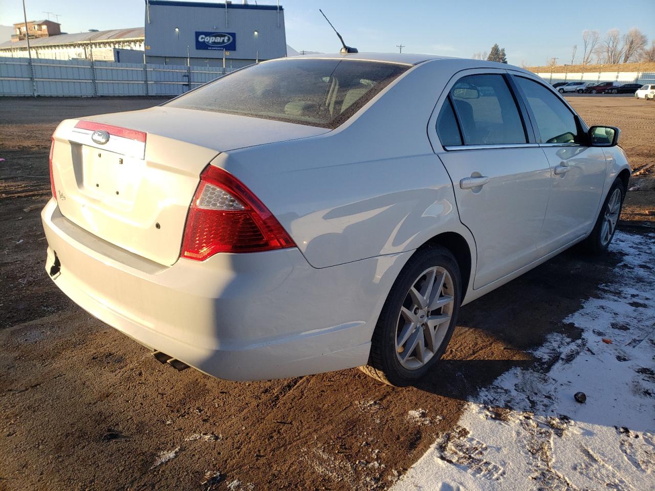 Photo 4 from auction – 2011 FORD FUSION SEL with VIN 3FAHP0JA3BR322176