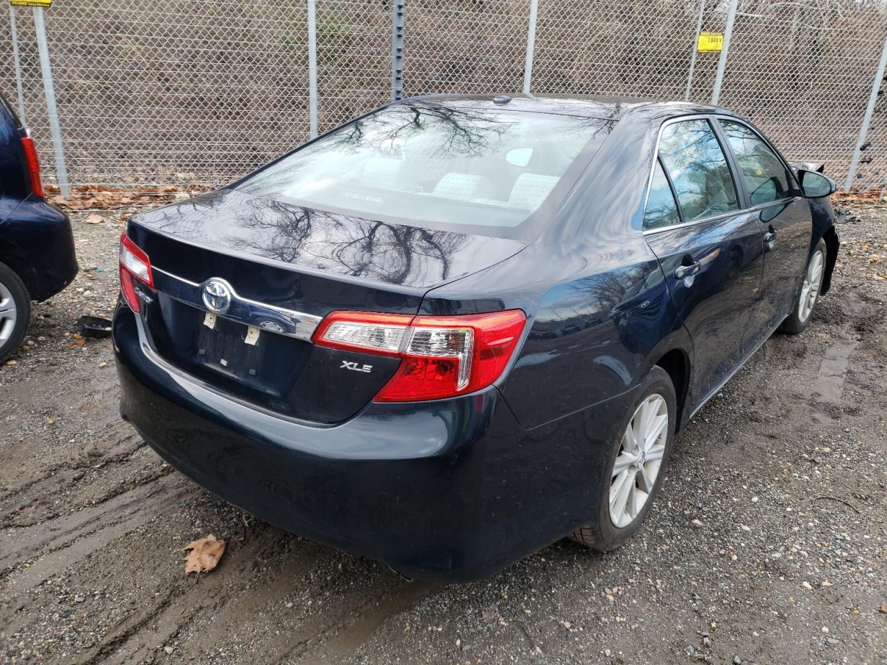 Photo 4 from auction – 2013 TOYOTA CAMRY L with VIN 4T4BF1FKXDR332890