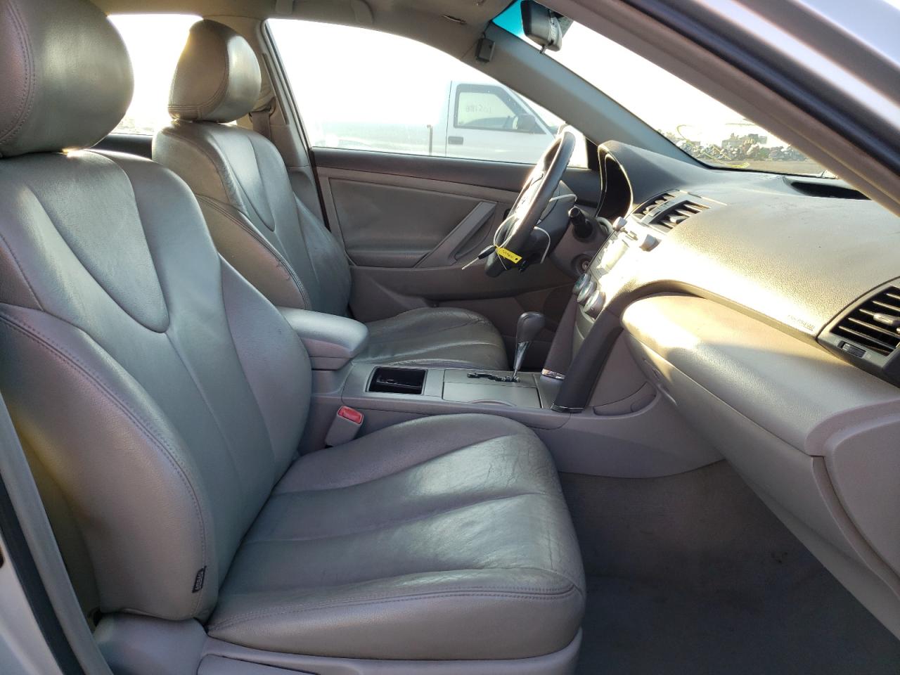 Photo 5 from auction – 2009 TOYOTA CAMRY BASE with VIN 4T4BE46K49R136097
