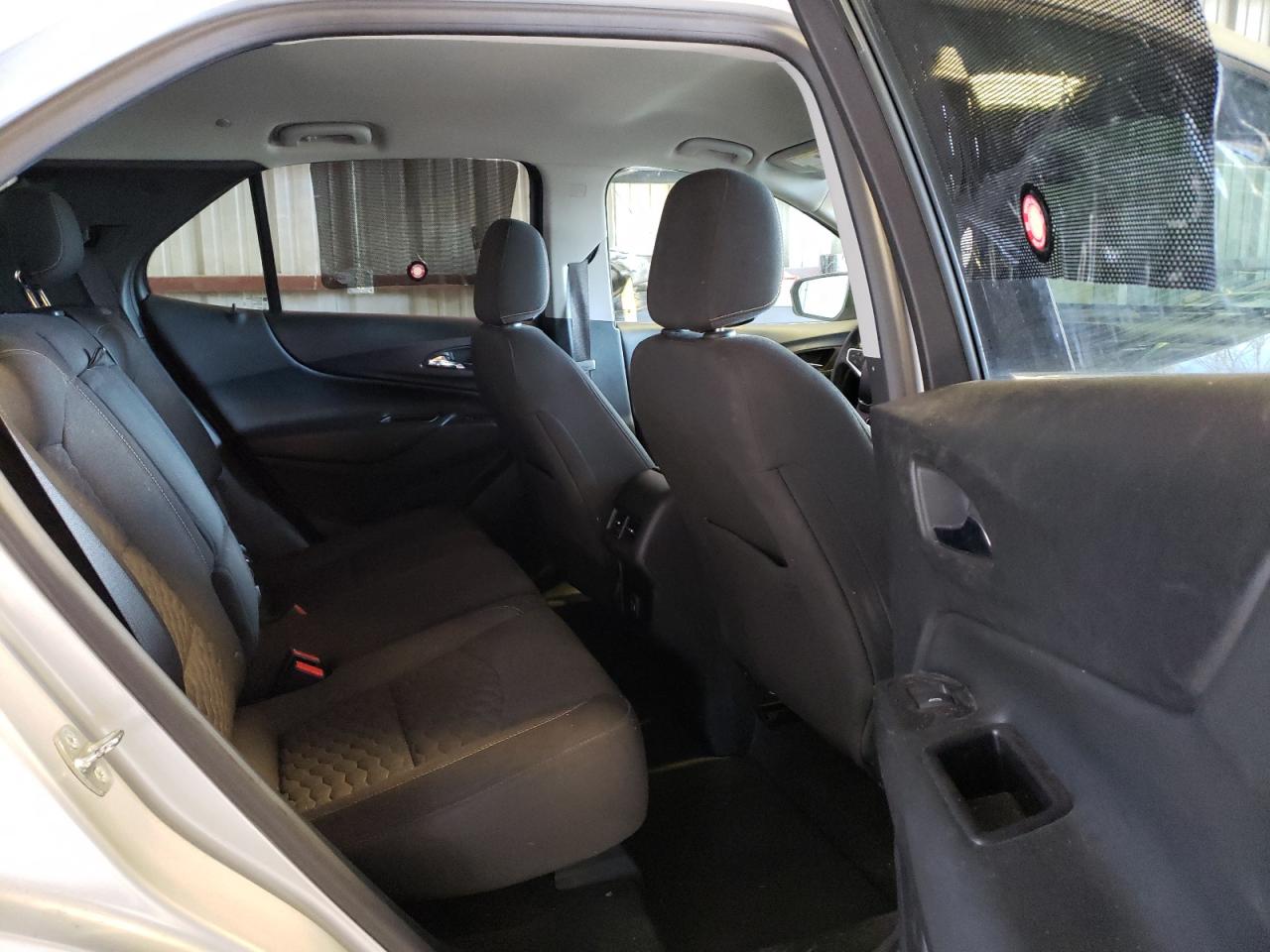 Photo 6 from auction – 2019 CHEVROLET EQUINOX LT with VIN 2GNAXUEV3K6290683
