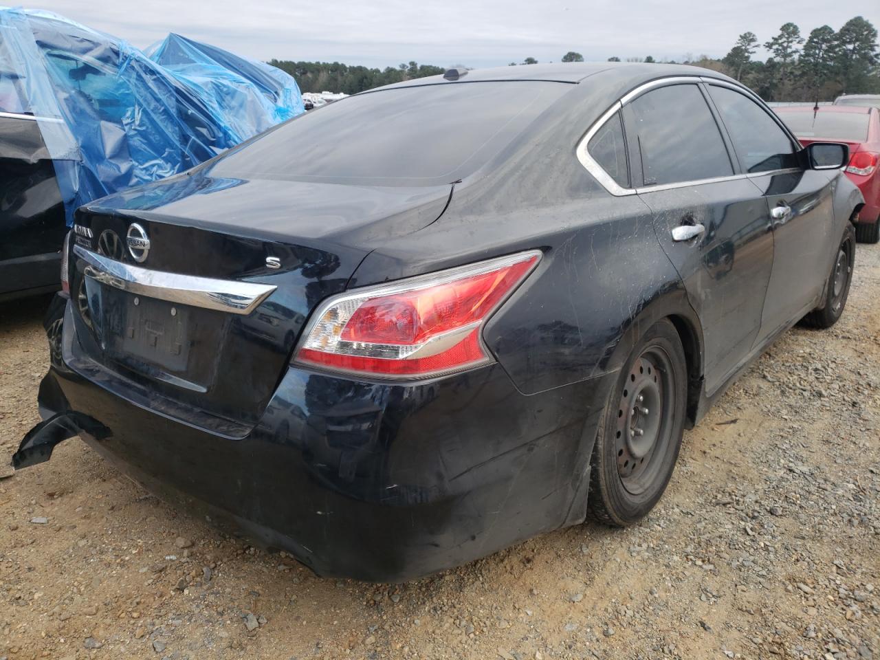 Photo 4 from auction – 2015 NISSAN ALTIMA 2.5 with VIN 1N4AL3AP0FN320929