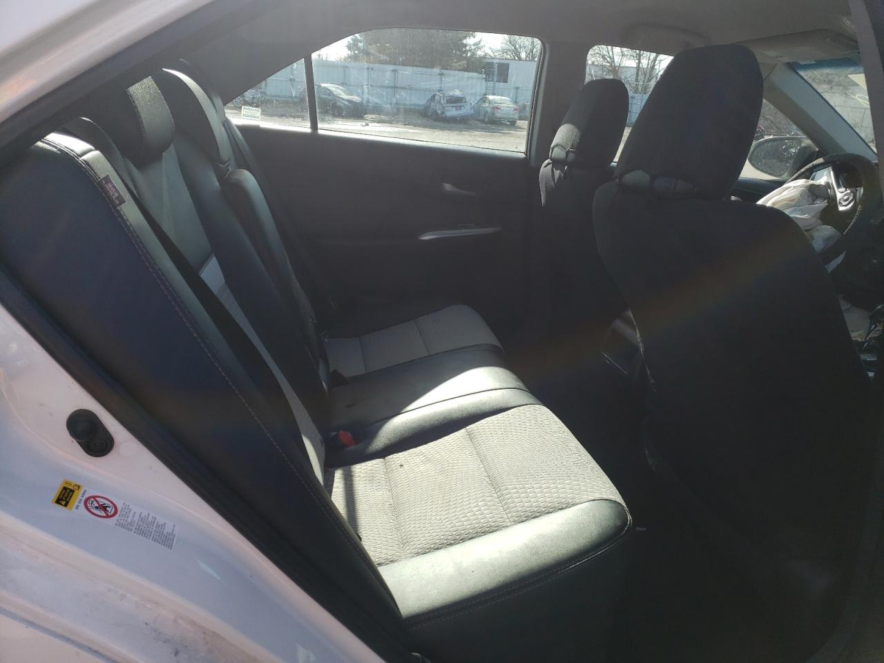 Photo 16 from auction – 2014 TOYOTA CAMRY L with VIN 4T1BF1FKXEU341438
