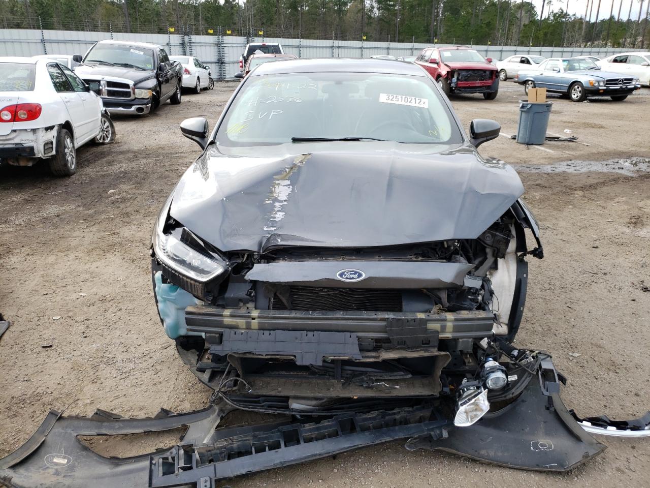 Photo 9 from auction – 2016 FORD FUSION S with VIN 3FA6P0G74GR169964