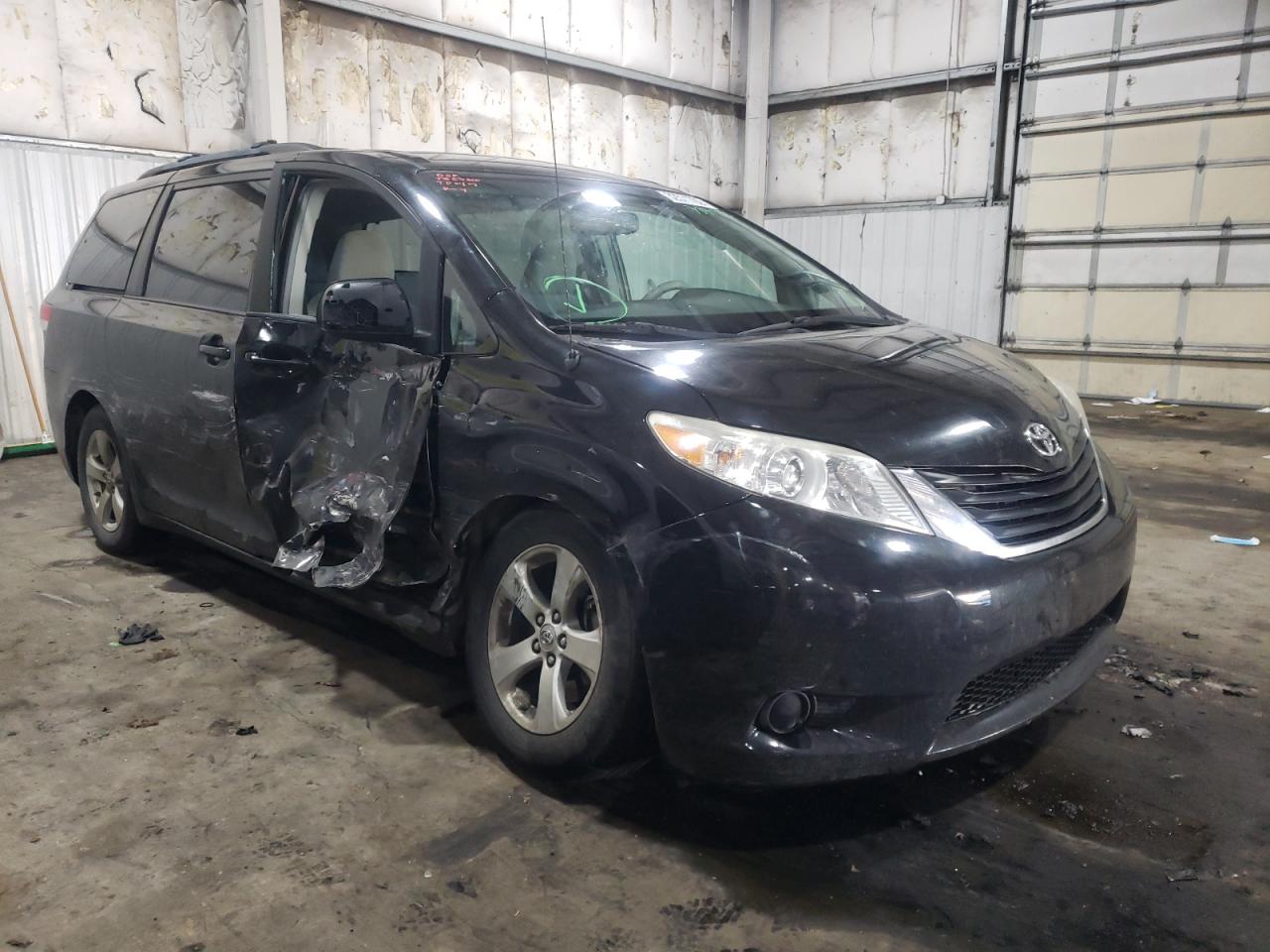 Photo 9 from auction – 2011 TOYOTA SIENNA LE with VIN 5TDKK3DC9BS011748