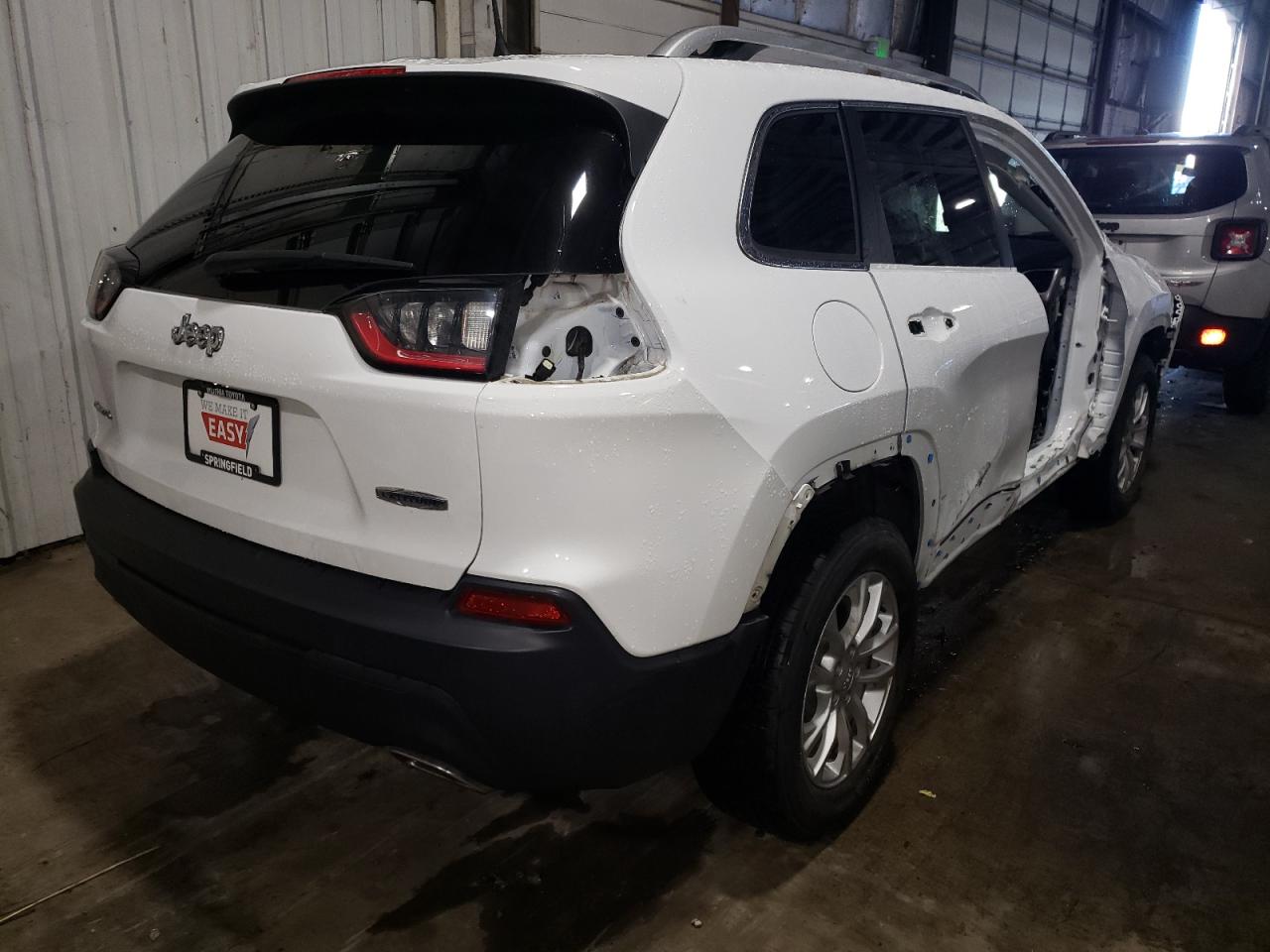 Photo 4 from auction – 2019 JEEP CHEROKEE L with VIN 1C4PJMCX1KD261399