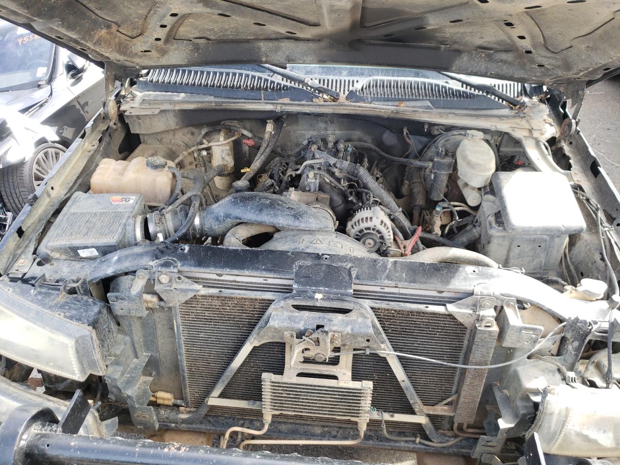 Photo 7 from auction – 2004 CHEVROLET SILVERADO with VIN 2GCEK13T241385101