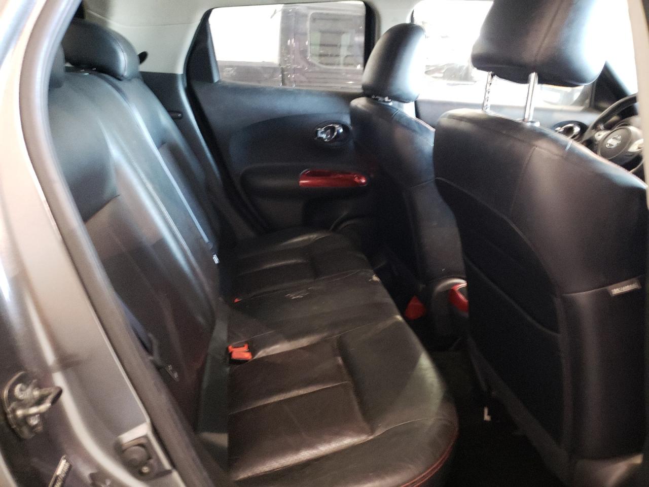 Photo 6 from auction – 2012 NISSAN JUKE S with VIN JN8AF5MRXCT101868
