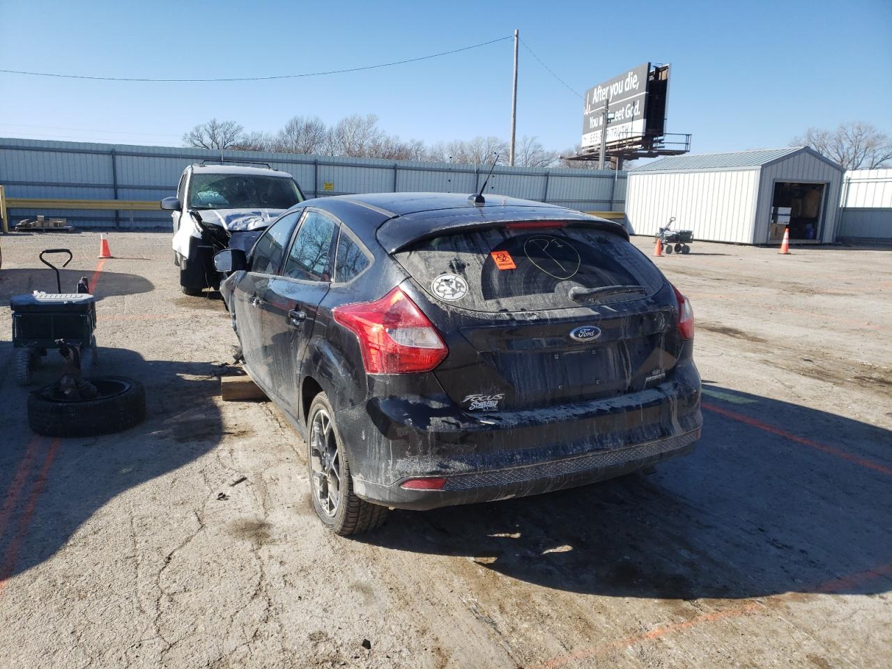 Photo 3 from auction – 2014 FORD FOCUS SE with VIN 1FADP3K21EL355140