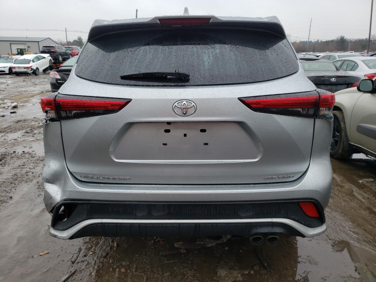 Photo 9 from auction – 2021 TOYOTA HIGHLANDER with VIN 5TDJZRBH6MS080747