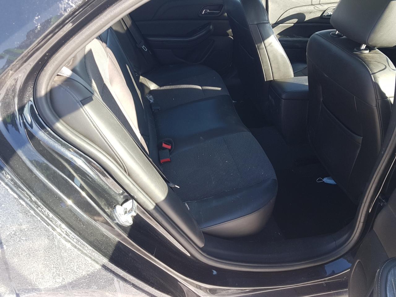 Photo 6 from auction – 2015 CHEVROLET MALIBU 1LT with VIN 1G11C5SL1FF302279