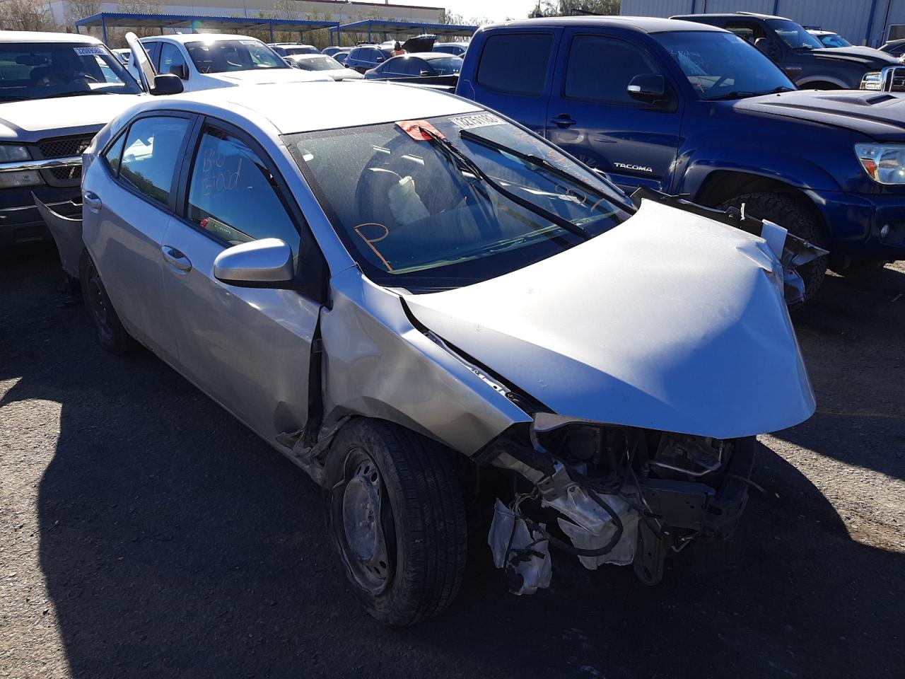 TOYOTA COROLLA L 2015 with VIN 5YFBURHE1FP318807 - Photo from auction