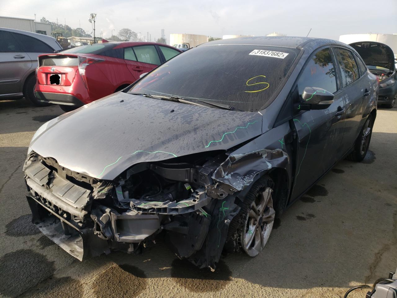 Photo 2 from auction – 2014 FORD FOCUS SE with VIN 1FADP3F28EL454144
