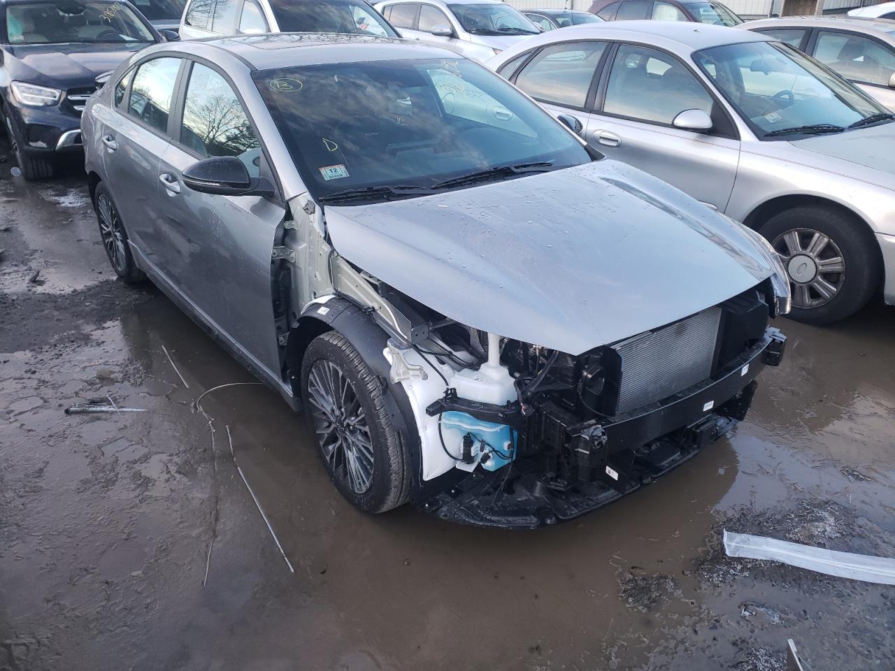 Photo 9 from auction – 2022 KIA FORTE EX with VIN 3KPF54AD2NE425268