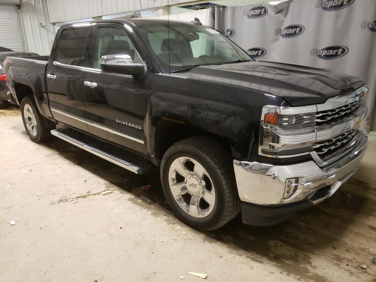 CHEVROLET SILVERADO 2018 with VIN 3GCUKSEC4JG221205 - Photo from auction