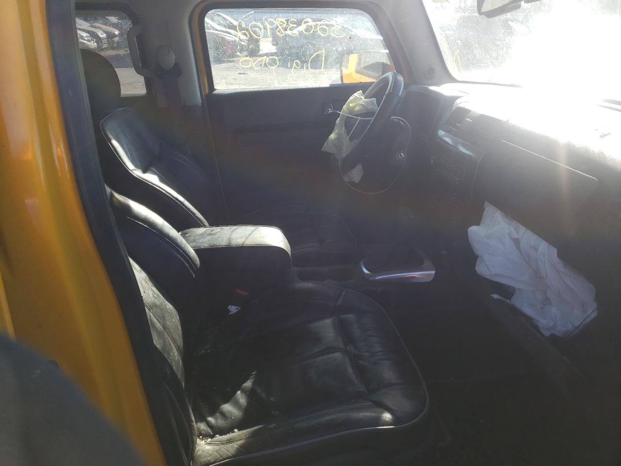 Photo 5 from auction – 2006 HUMMER H3 with VIN 5GTDN136568127371