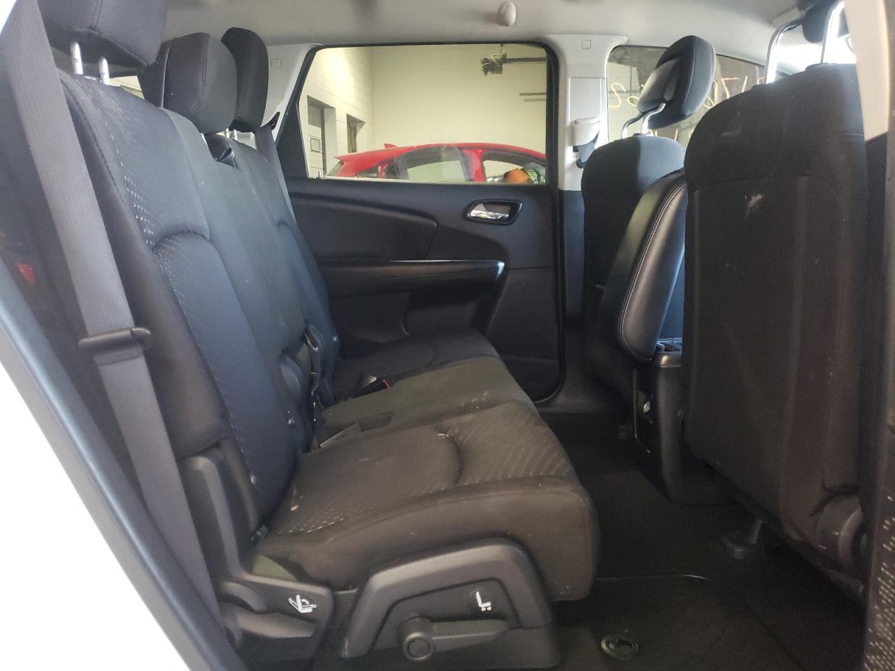 Photo 6 from auction – 2017 DODGE JOURNEY SE with VIN 3C4PDCAB9HT558819