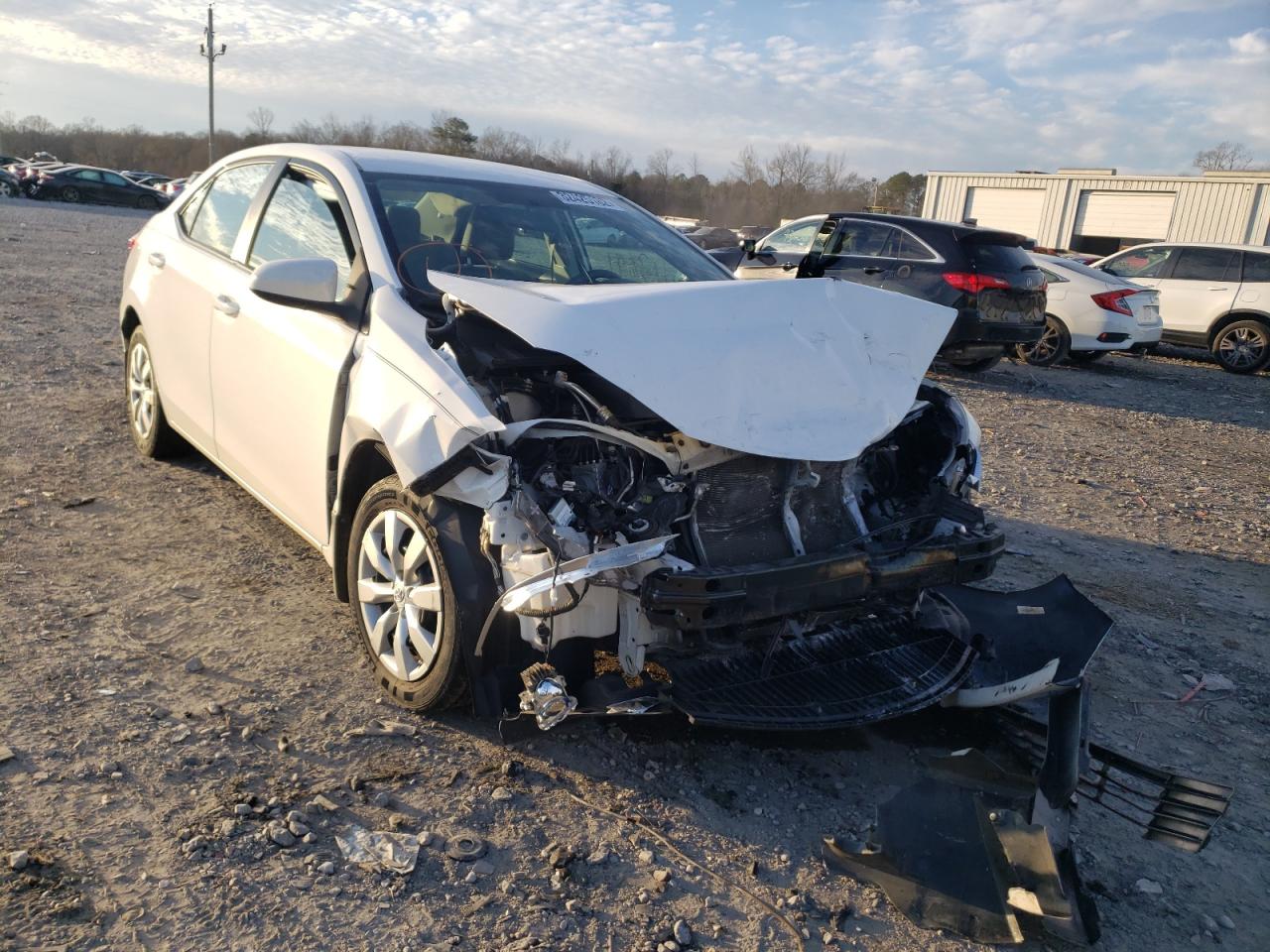 TOYOTA COROLLA L 2015 with VIN 2T1BURHE4FC473402 - Photo from auction