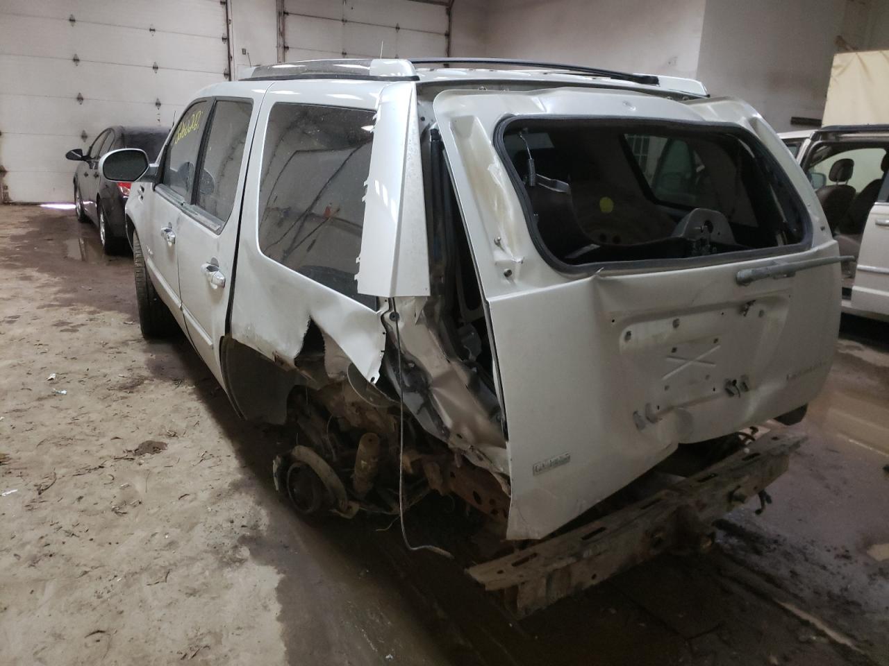 Photo 3 from auction – 2010 CADILLAC ESCALADE P with VIN 1GYUKCEF6AR168310