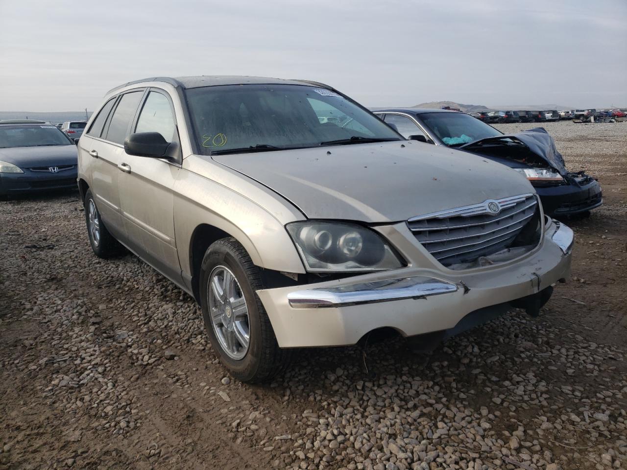 CHRYSLER PACIFICA 2004 with VIN 2C8GM68434R615004 - Photo from auction